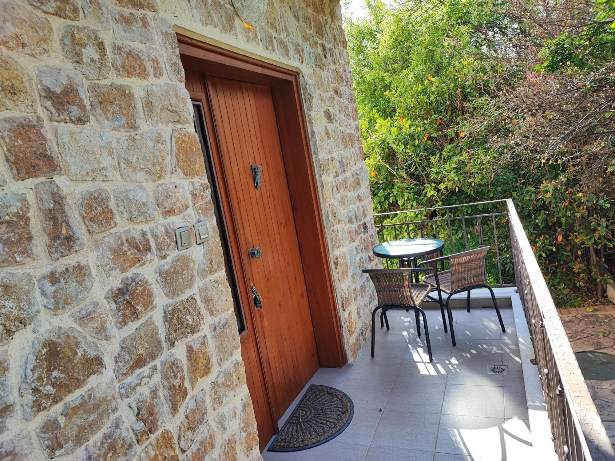 Apartmán Stone House With Seaview Nea Poteidaia Exteriér fotografie