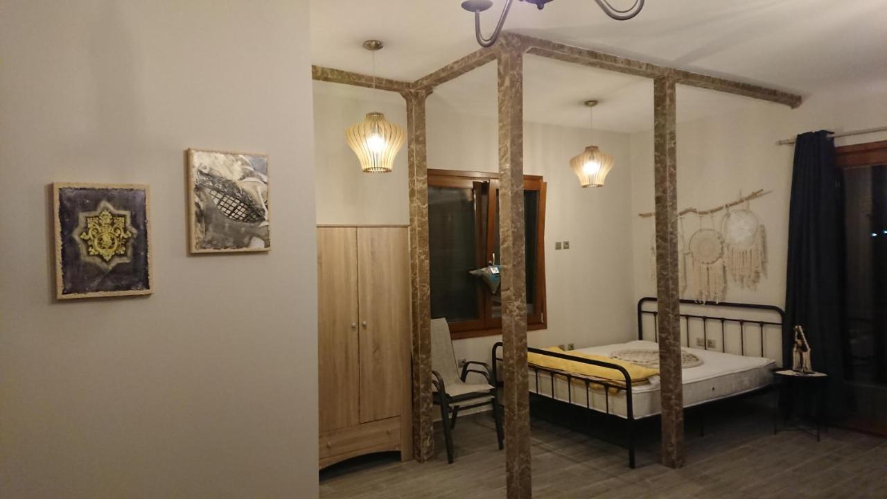 Apartmán Stone House With Seaview Nea Poteidaia Exteriér fotografie
